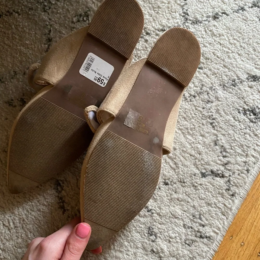 ❌SOLD Beige Mules Slides - Picture 3 of 7